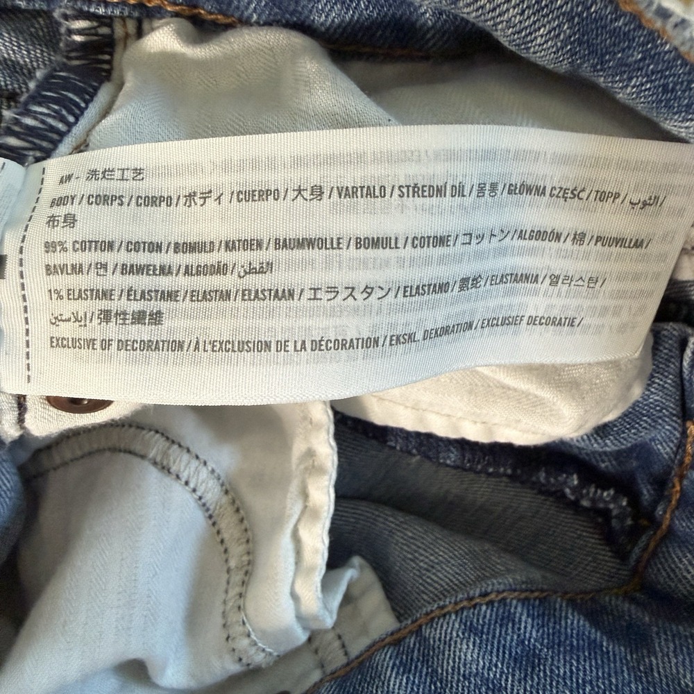 Abercrombie & Fitch The Mom High Rise Jeans Straight Leg Light Wash - Picture 6 of 16